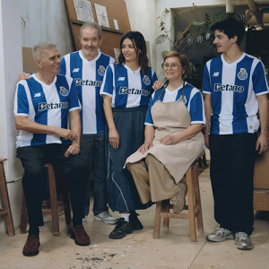 New Balance × FC Porto 2026/27 Heimtrikot: vertrauter Look, leise Veränderungen