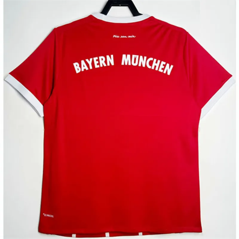 Maglia retro di casa della Bayern Munich 2017-18 - Rosso