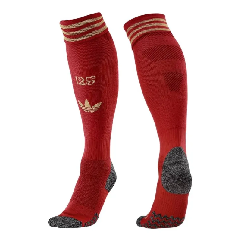 Bayern Munich 125th Anniversary Fan Version Kit (Red)