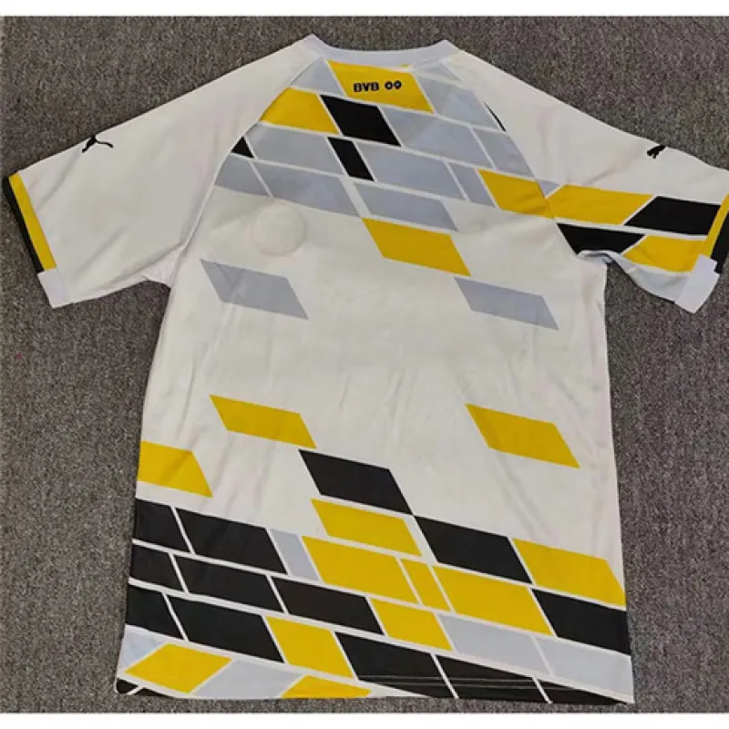Borussia Dortmund 2024/25 maillot d'entraînement, blanc