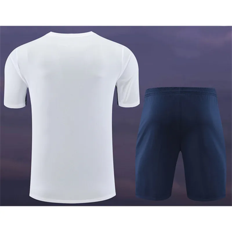 RB Leipzig 2024/25 maglia e shorts di allenamento di marca, bianco