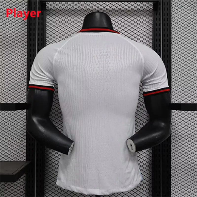 FC Barcelona Player Version Training Jersey 2024/25 - White