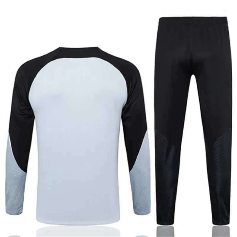 Ropa de deporte para niños del FC Barcelona 2024/25 - Gris claro
