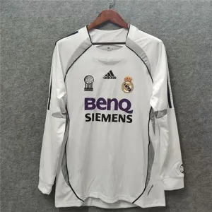 Maillot rétro à manches longues du Real Madrid 2006/07 domicile - Blanc
