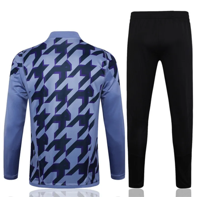 Conjunto sportswear Real Madrid 2024/25 gris