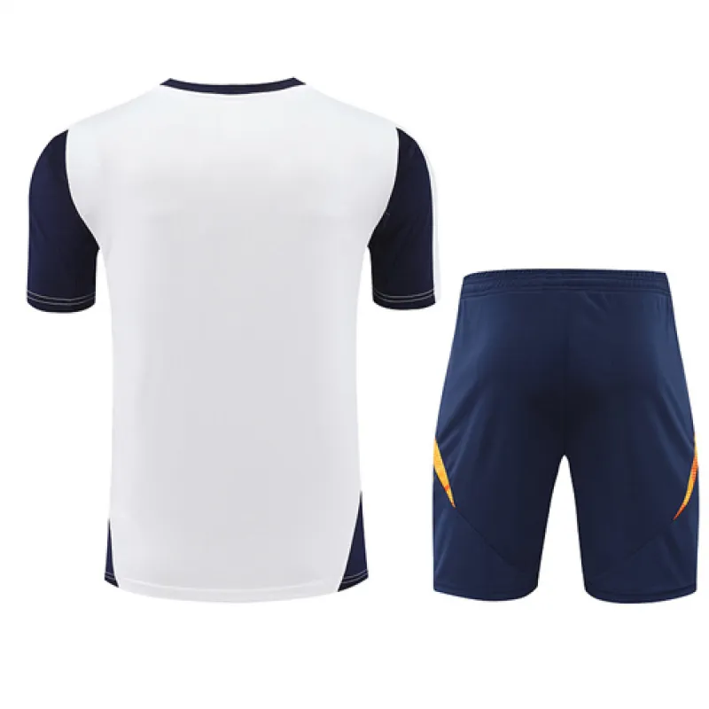 Maglia di allenamento + shorts del Real Madrid 2024/25 - Bianca