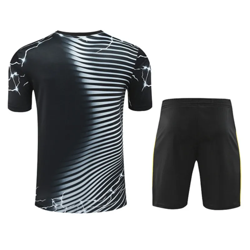 Real Madrid Trainingsjersey+Shorts 2024/25 - Schwarz