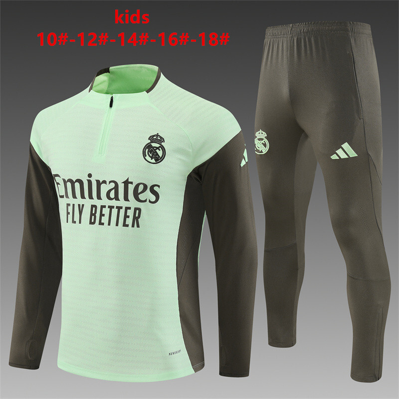 Real Madrid 2025/26 Kids Sports Set light green