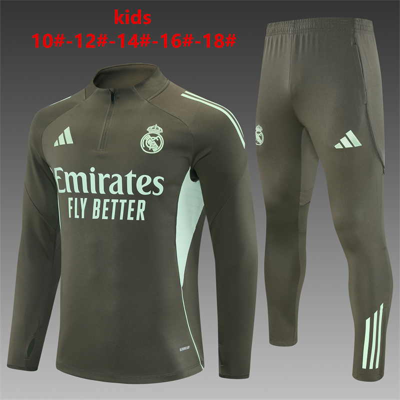 Real Madrid 2025/26 Kids Sports Set khaki
