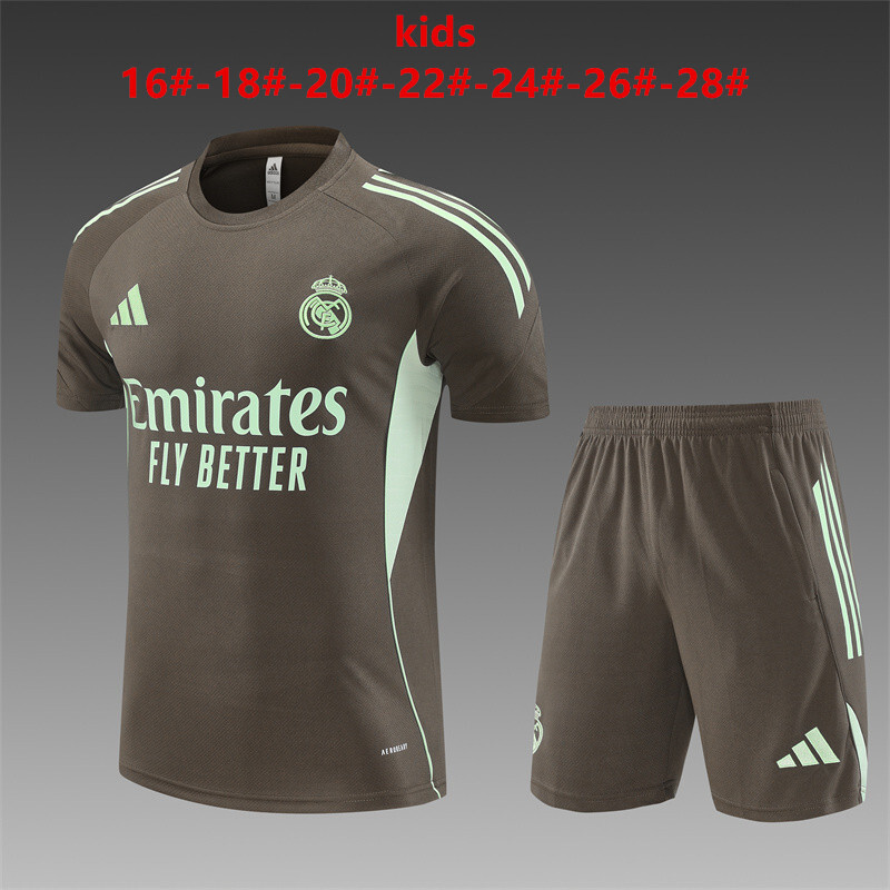 Real Madrid 2025/26 Kids Training Set khaki