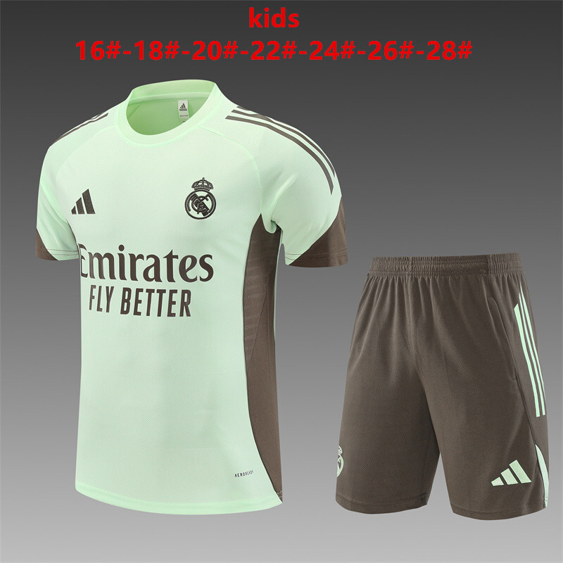 Real Madrid 2025/26 Kinder Trainingsanzug hellgrün