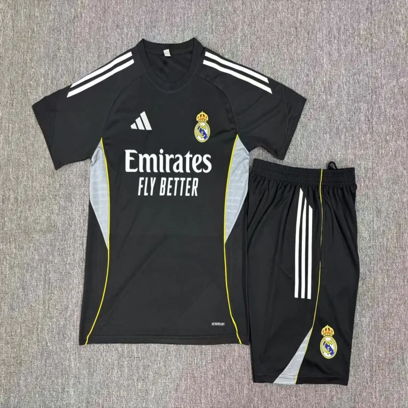 Real Madrid 2025/26 Kinder Trainingsanzug schwarz