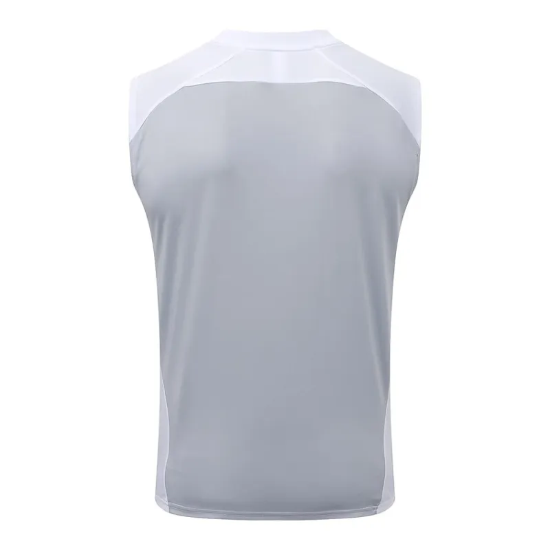 Completo Pantaloncini e Canotta Real Madrid 2025/26 - Grigio