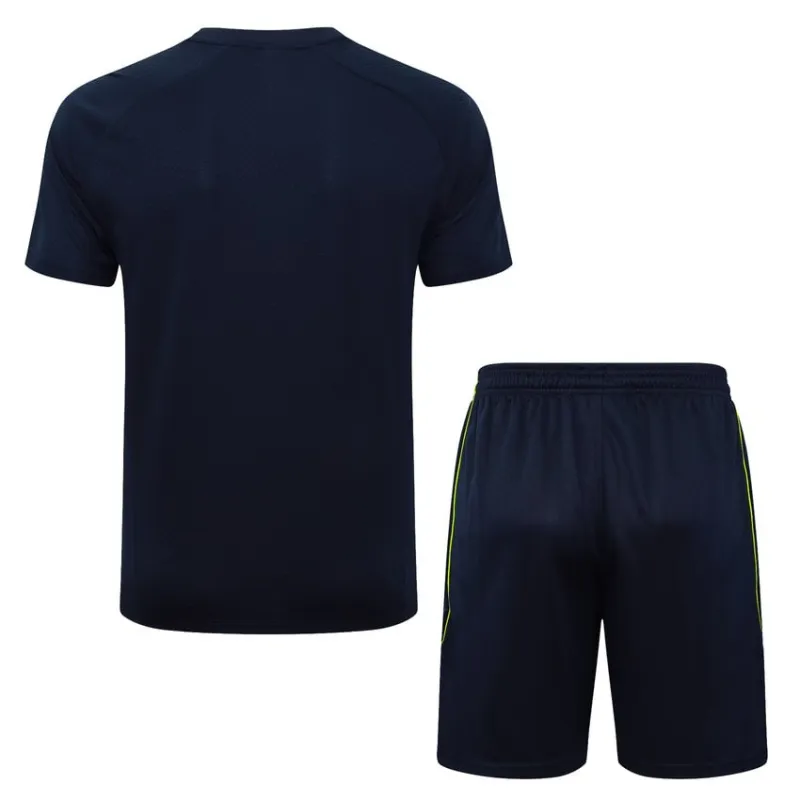 Real Madrid Trainingsshirt + Shorts 2025/26 - Schwarz
