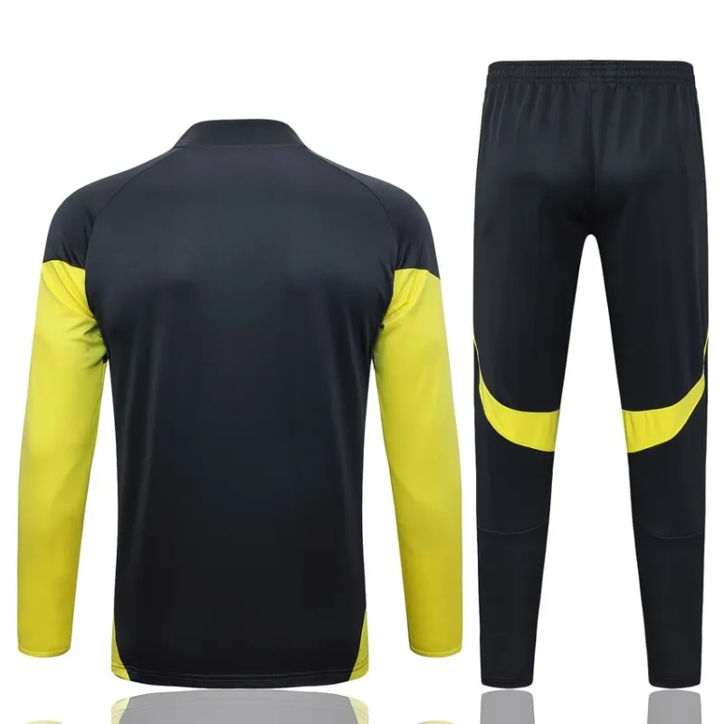 Real Madrid 2025/26 Tracksuit - Black/Yellow