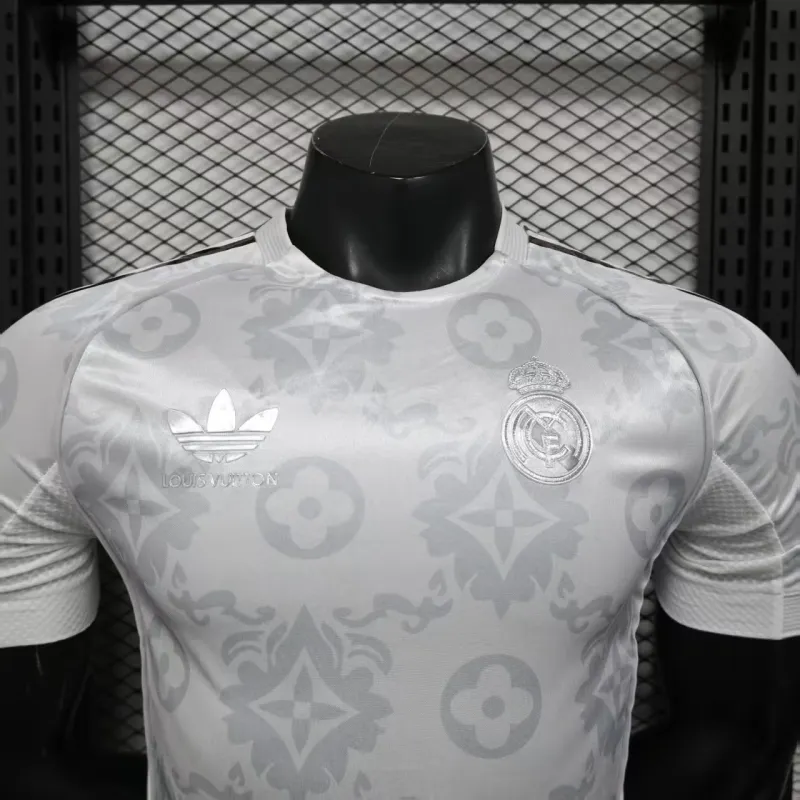 Real Madrid 2025/26 Platinum Edition Player Jersey - White