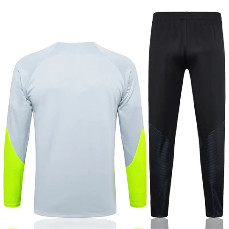 Paris Saint - Germain sportswear 2024/25 - Light grey