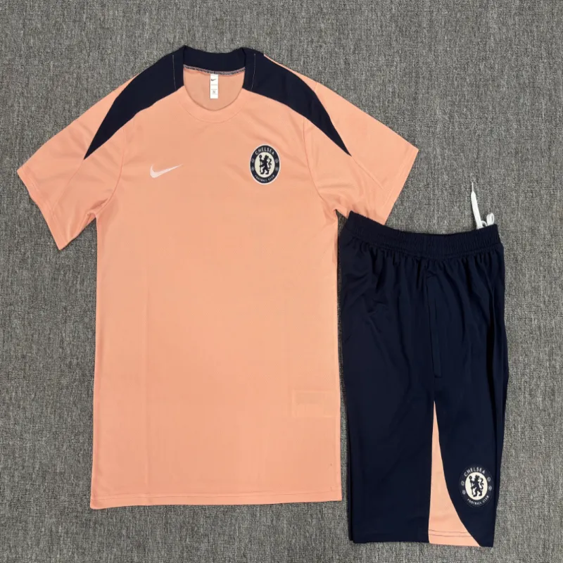 Chelsea 2026/27 Kids Training Set Pink