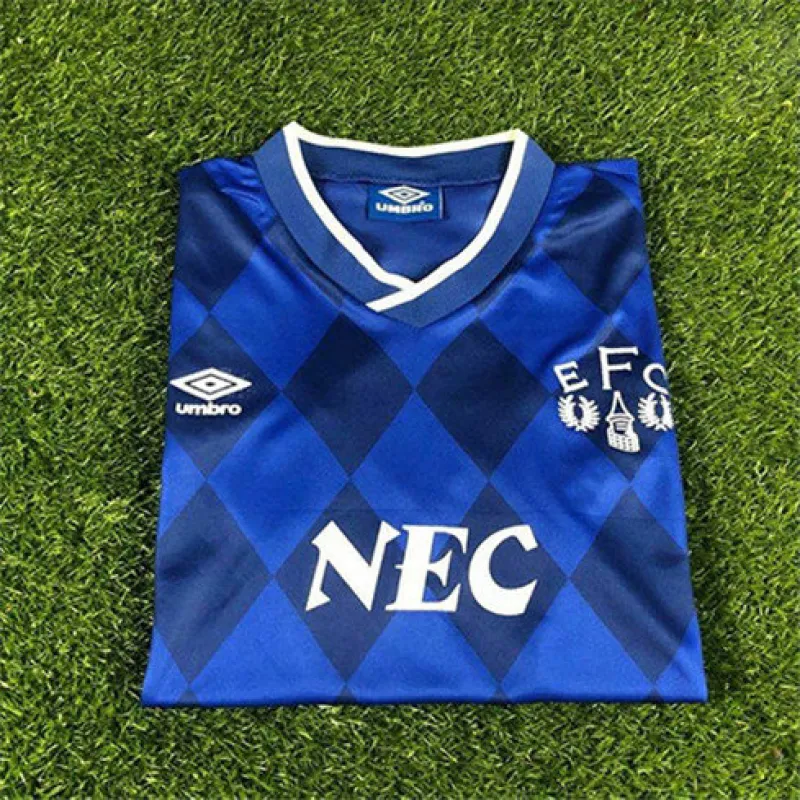 Everton's 1987/88 retro home jersey - blue
