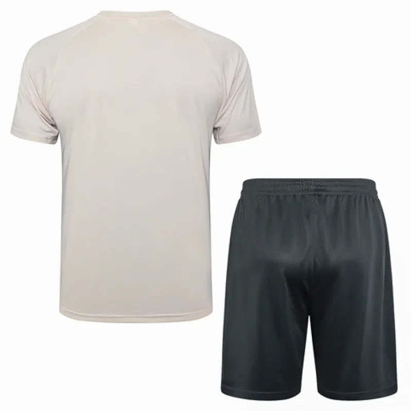 T-shirt et shorts d'entraînement de Manchester City 2024/25 - Abricot