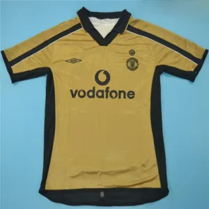 Terza maglia retro di Manchester United 2001/02 - Dorata