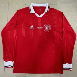 Camiseta retro para niños de Manchester United 1999/00 - Roja