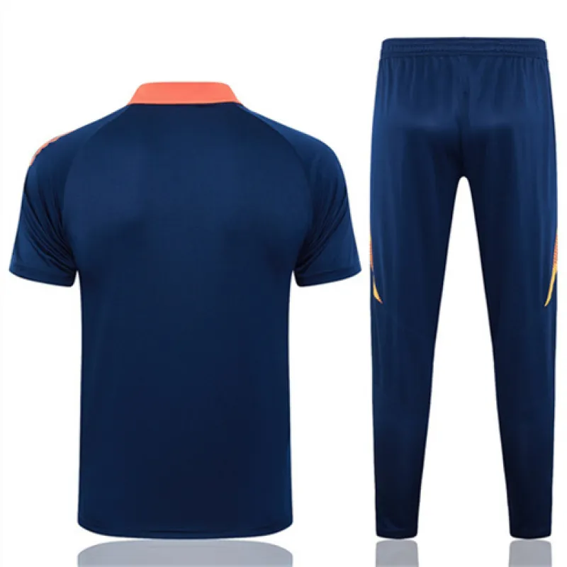 Manchester United Trainings-Polo-Shirt + Hosen 2024/25 Blau