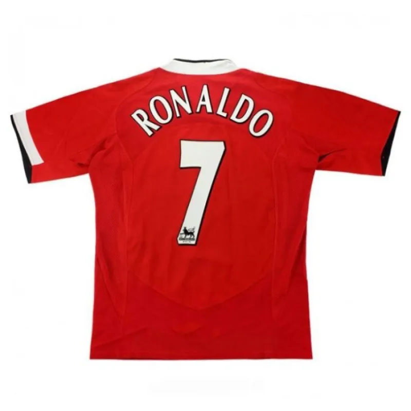 Cristiano  Ronaldo Manchester United Retro Jersey 2004-2006 Home - Red