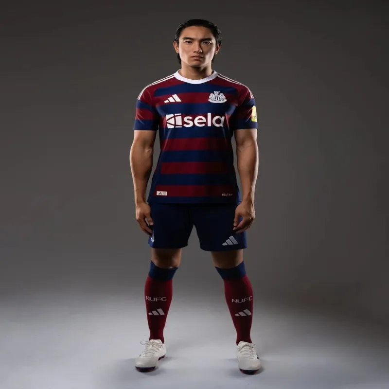 Newcastle United 2024/25 Away Player Jersey - Red/Blue