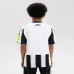 Newcastle United Kinder 2025/26 Heim-Trikot - Schwarz/Weiß