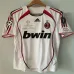 Maillot rétro d'away de l'AC Milan en finale de la Ligue des champions UEFA 2006/07 - Blanc