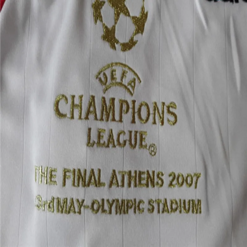 Maillot rétro d'away de l'AC Milan en finale de la Ligue des champions UEFA 2006/07 - Blanc