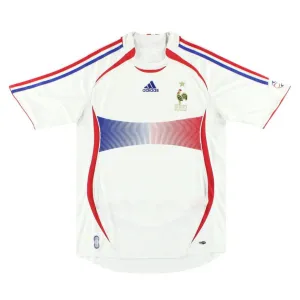 La maglia retro fuori casa della squadra nazionale francese nel 2006 - Bianca