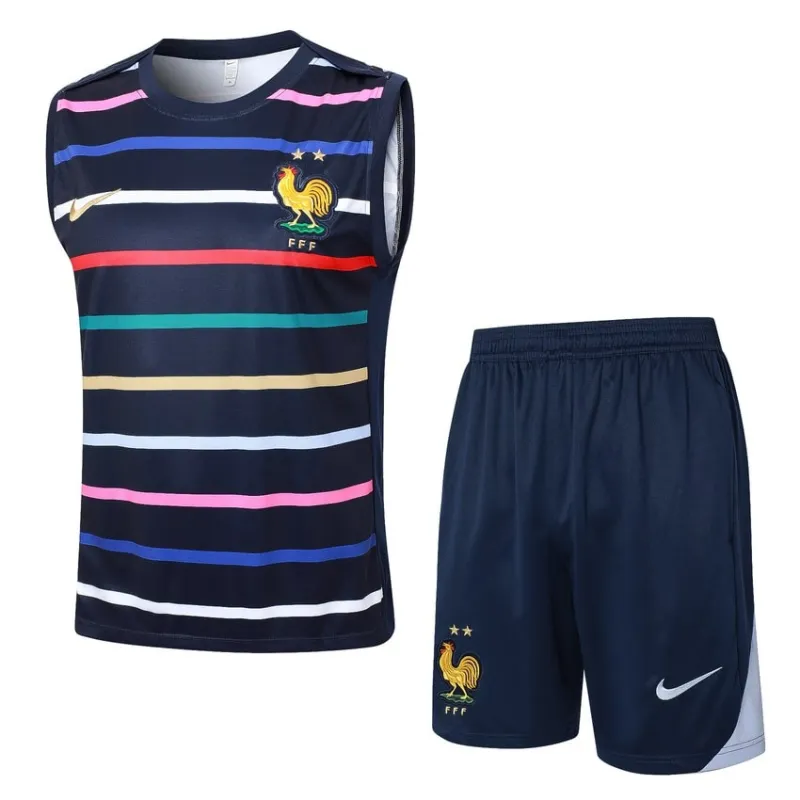 La giacca e i shorts della squadra nazionale francese per la stagione 2024/25 - motivo blu.