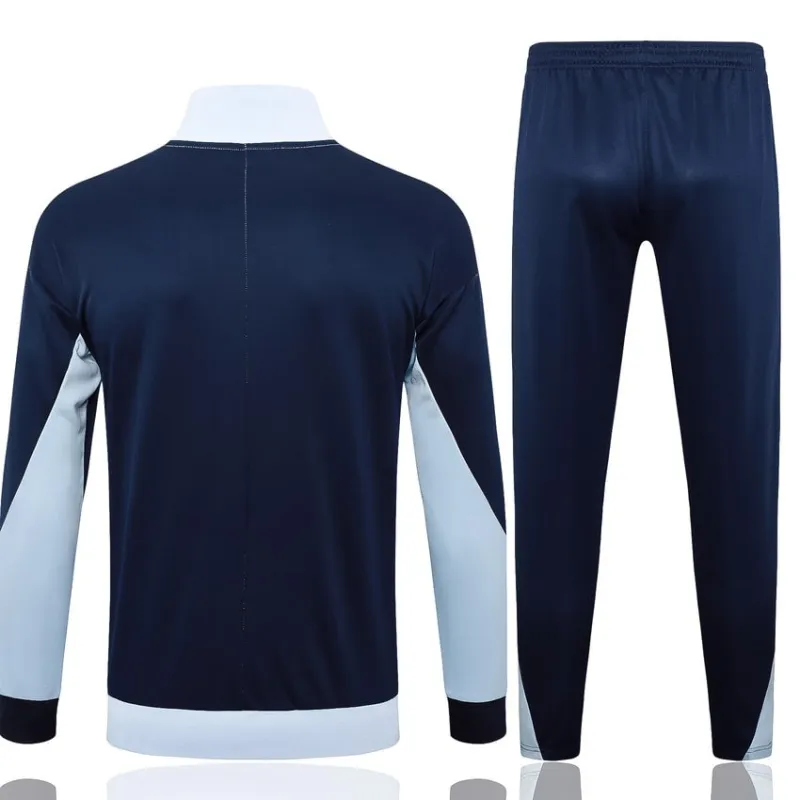 La giacca sportiva e i pantaloni della squadra nazionale francese 2024/25 - bianco
