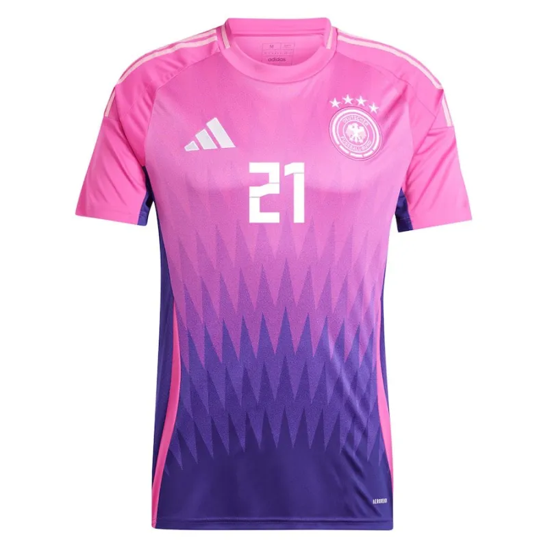 Ilkay Gündoğan's 2024/25 Away Kids' Kit - Pink