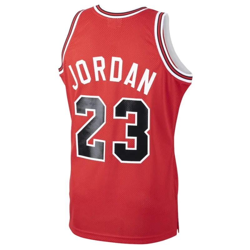 Michael Jordan Maglia di rookie classica 1984/85 dei Chicago Bulls Mitchell & Ness - Rosso