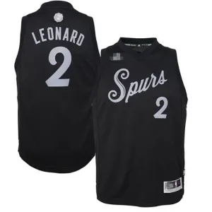Kawhi Leonard. San Antonio Spurs. Weihnachten 2017. Schwarz