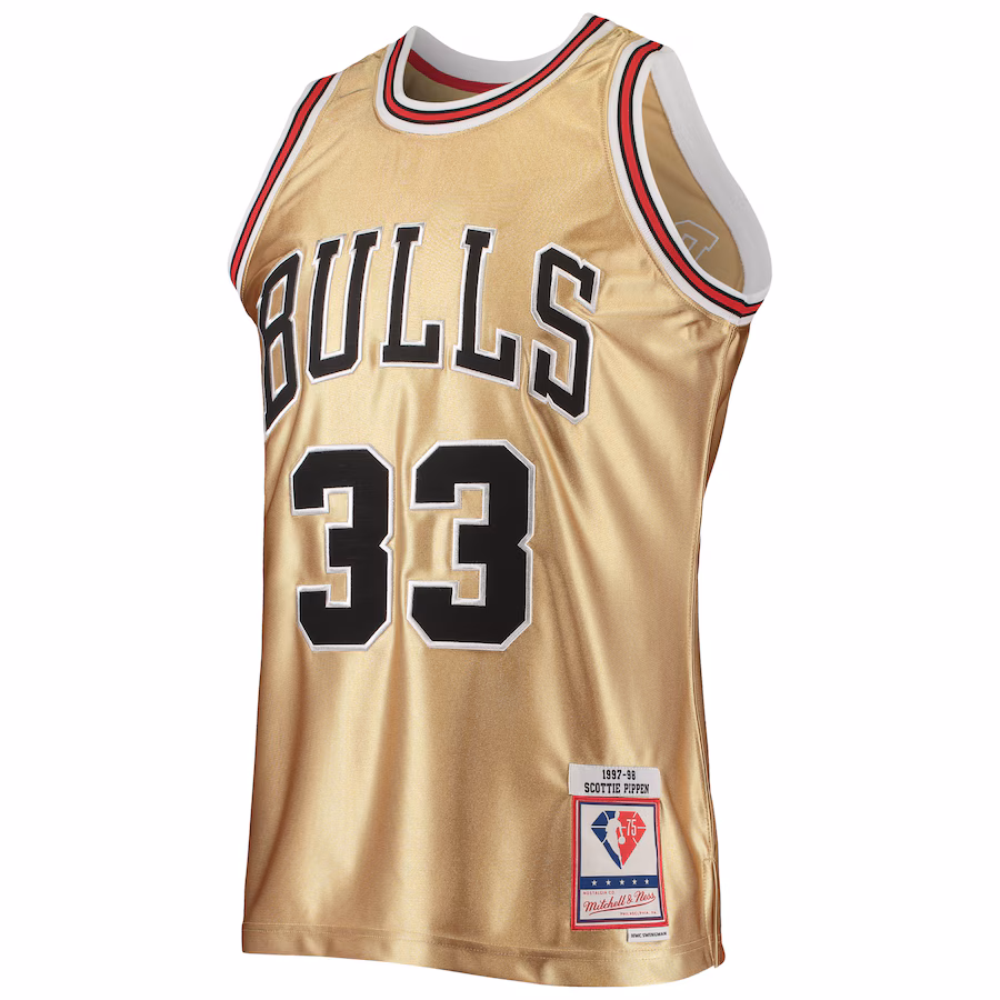 Scottie Pippen Camiseta Hardwood Clásica 1997/98 del 75º aniversario de los Chicago Bulls Mitchell & Ness - Oro