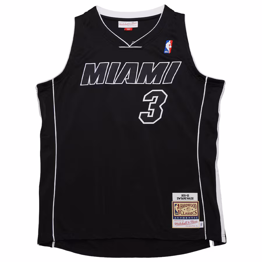 Dwyane Wade, Camiseta Auténtica de los Hardwood Classics 2011/12 de los Miami Heat de Mitchell & Ness - Negro