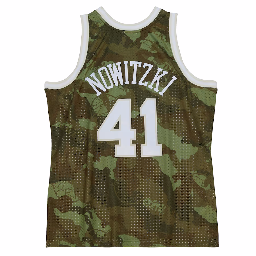 Dirk Nowitzki Dallas Mavericks 1998/99 Ghost Green Camo
