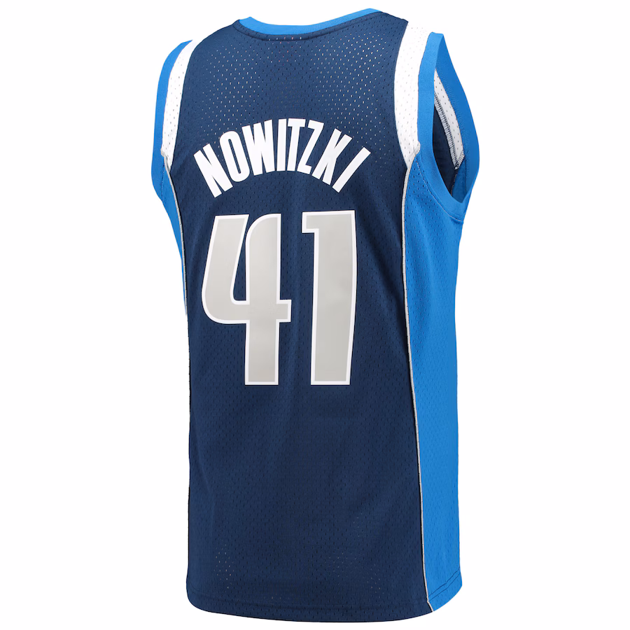 Dirk Nowitzki, Dallas Mavericks, 2011/12 Edición Clásica, Azul Marino