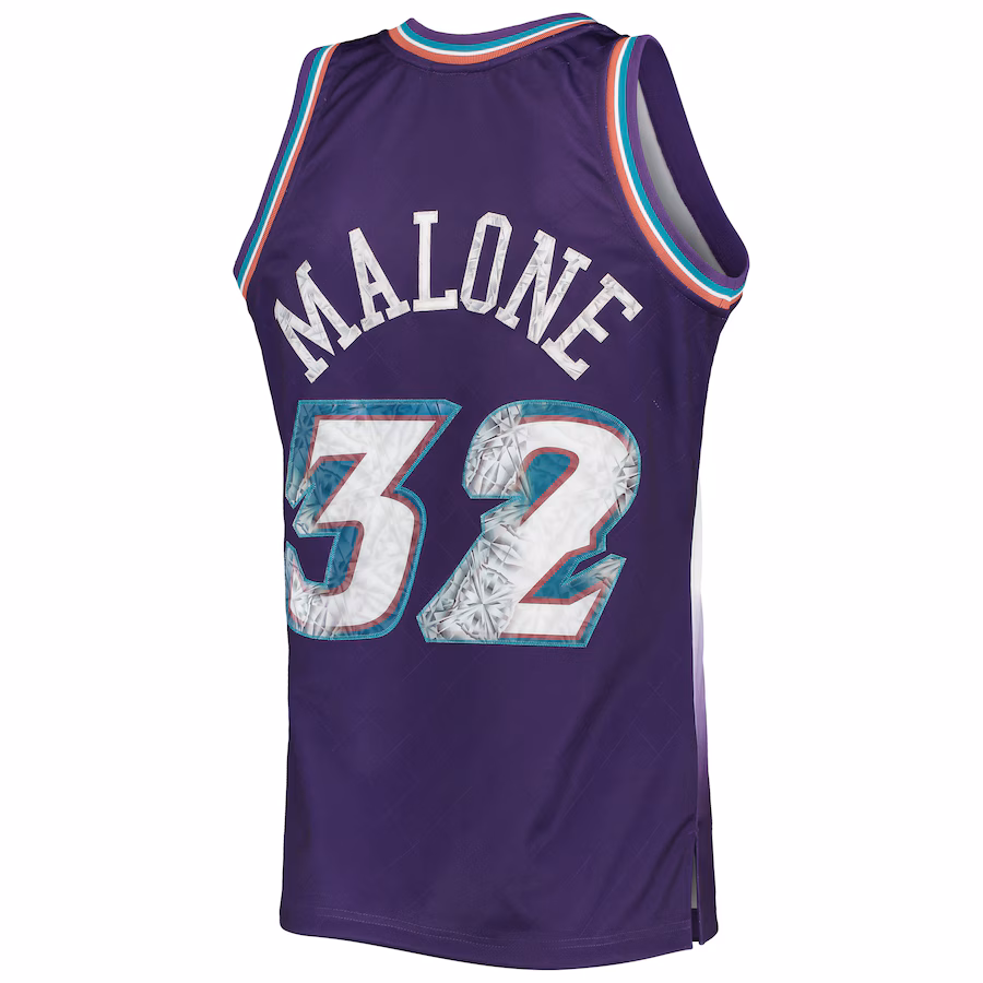 Karl Malone Utah Jazz 1996/97 Camiseta Diamante Clásica del 75º Aniversario de la NBA, Púrpura